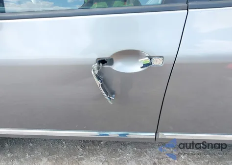 2013 Nissan Rogue Sv W/Sl Pkg z USA, uszkodzony, nr VIN JN8AS5MV9DW639776